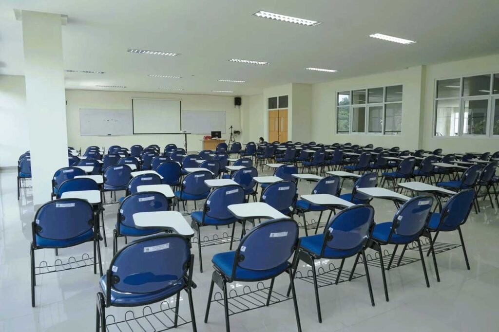 ITK Terima 1.074 Mahasiswa Jalur SNBT 2025, UKT Bervariasi dari Rp 500 Ribu hingga Rp 12 Juta